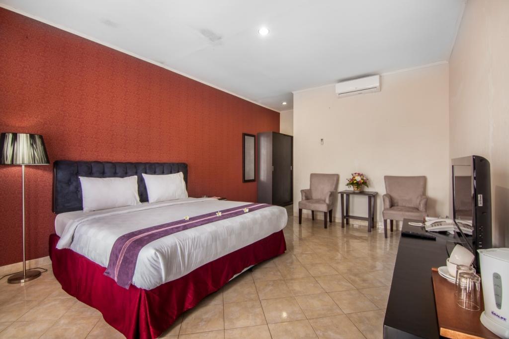 The Rizen Hotel Cisarua Exterior photo